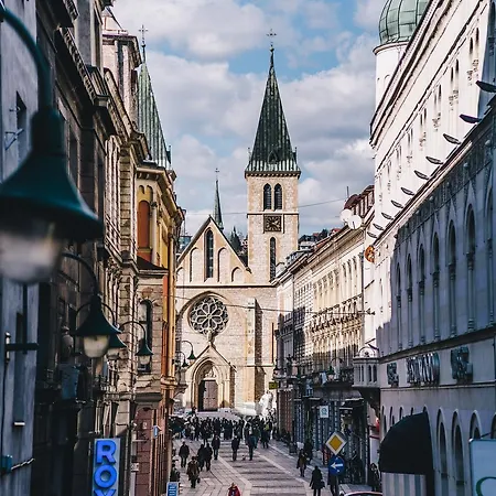 公寓 Modern 2bdr Apartment-cathedral View-best Location