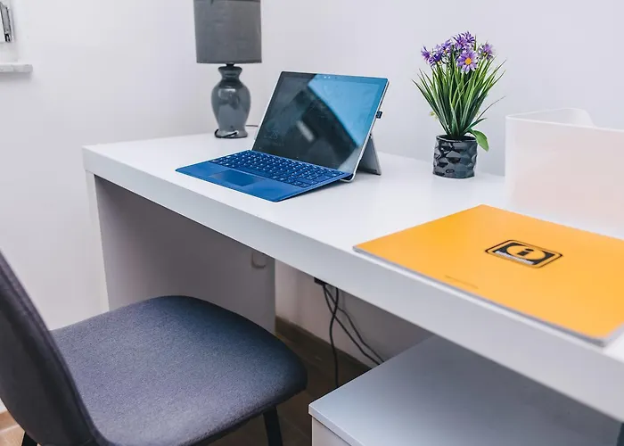 公寓 Modern 2bdr Apartment-cathedral View-best Location *